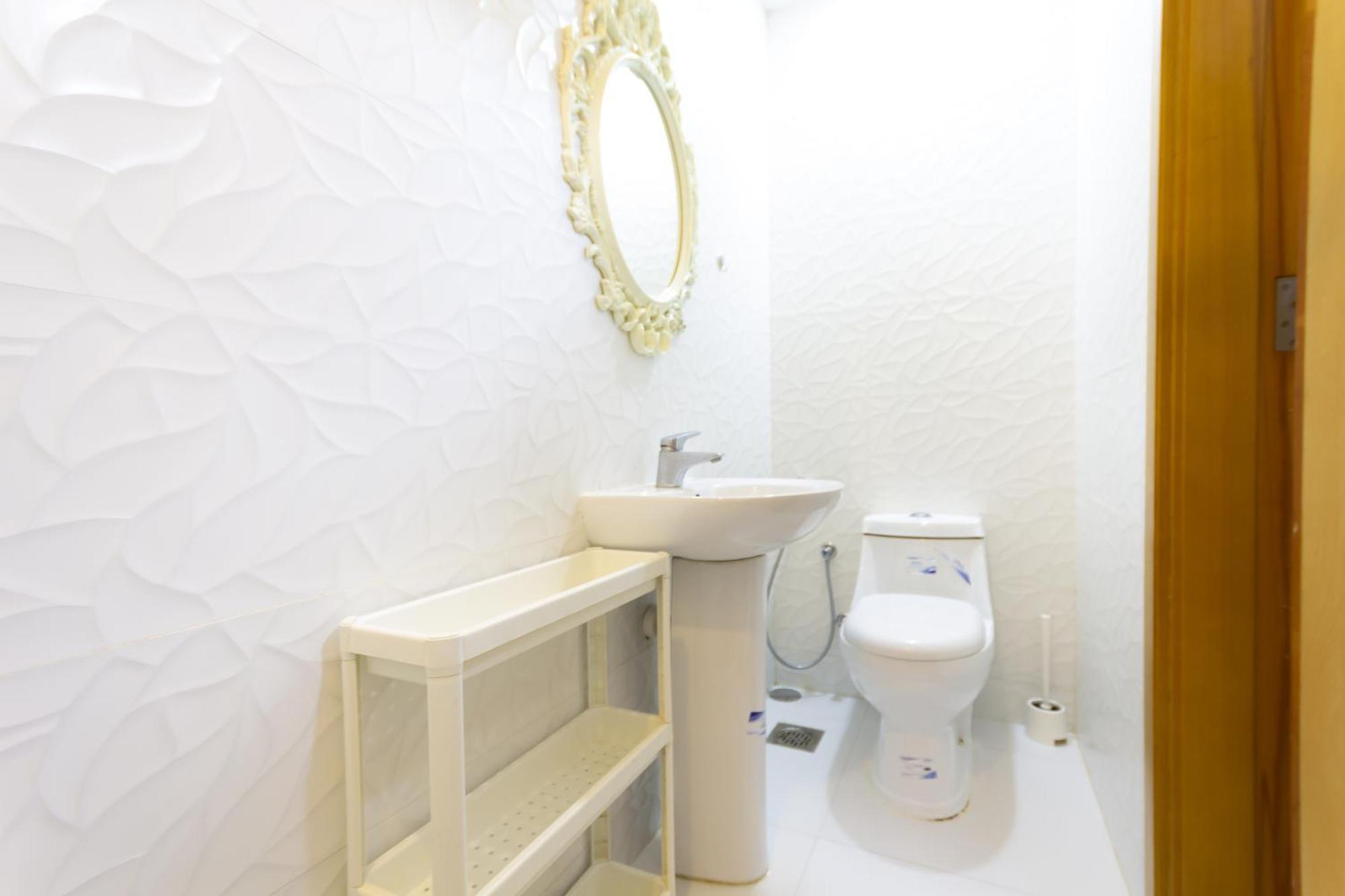Budget Rooms With Private Bathroom For 'Girls' Only In Dubai, Marina エクステリア 写真