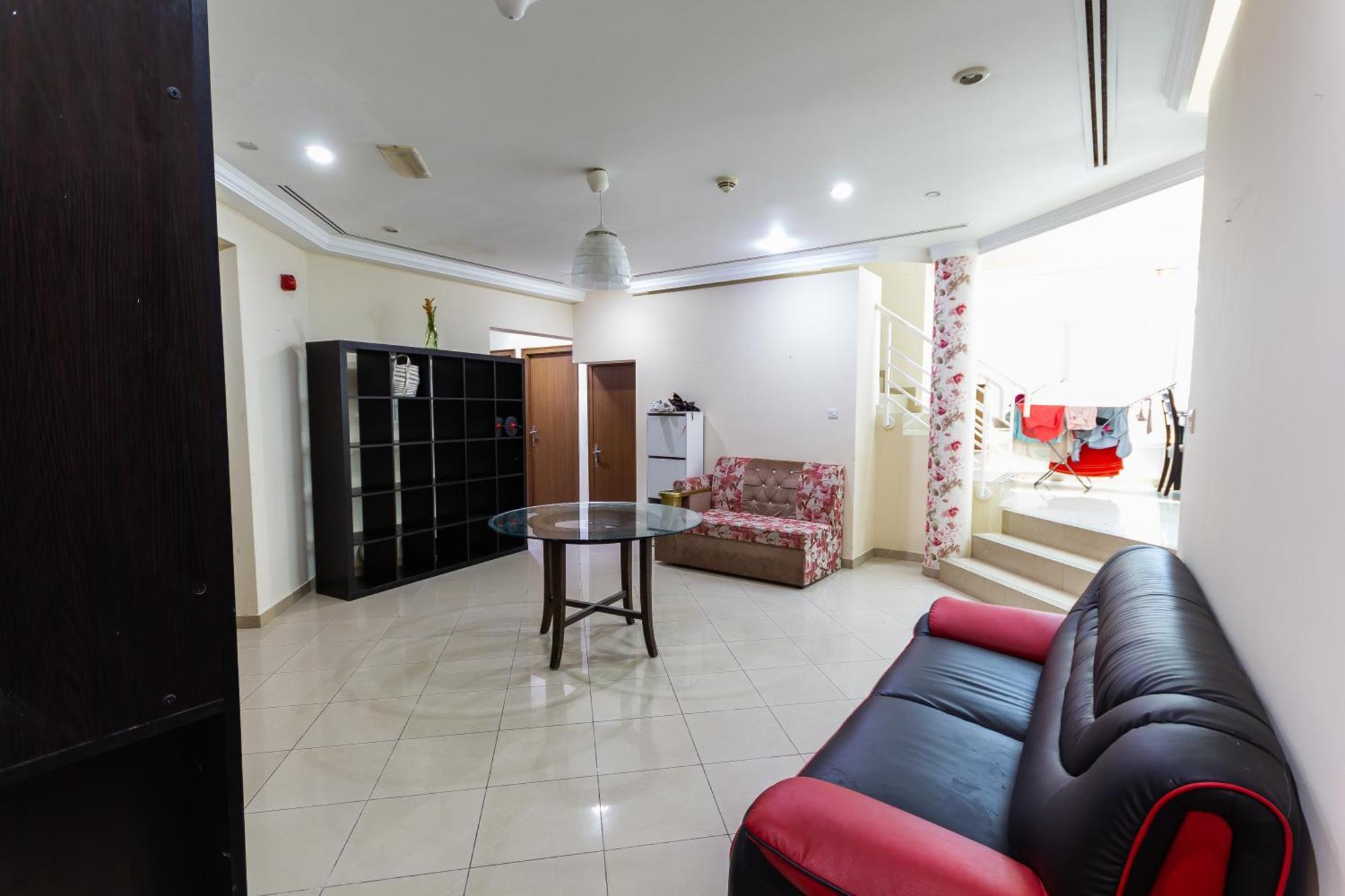 Budget Rooms With Private Bathroom For 'Girls' Only In Dubai, Marina エクステリア 写真