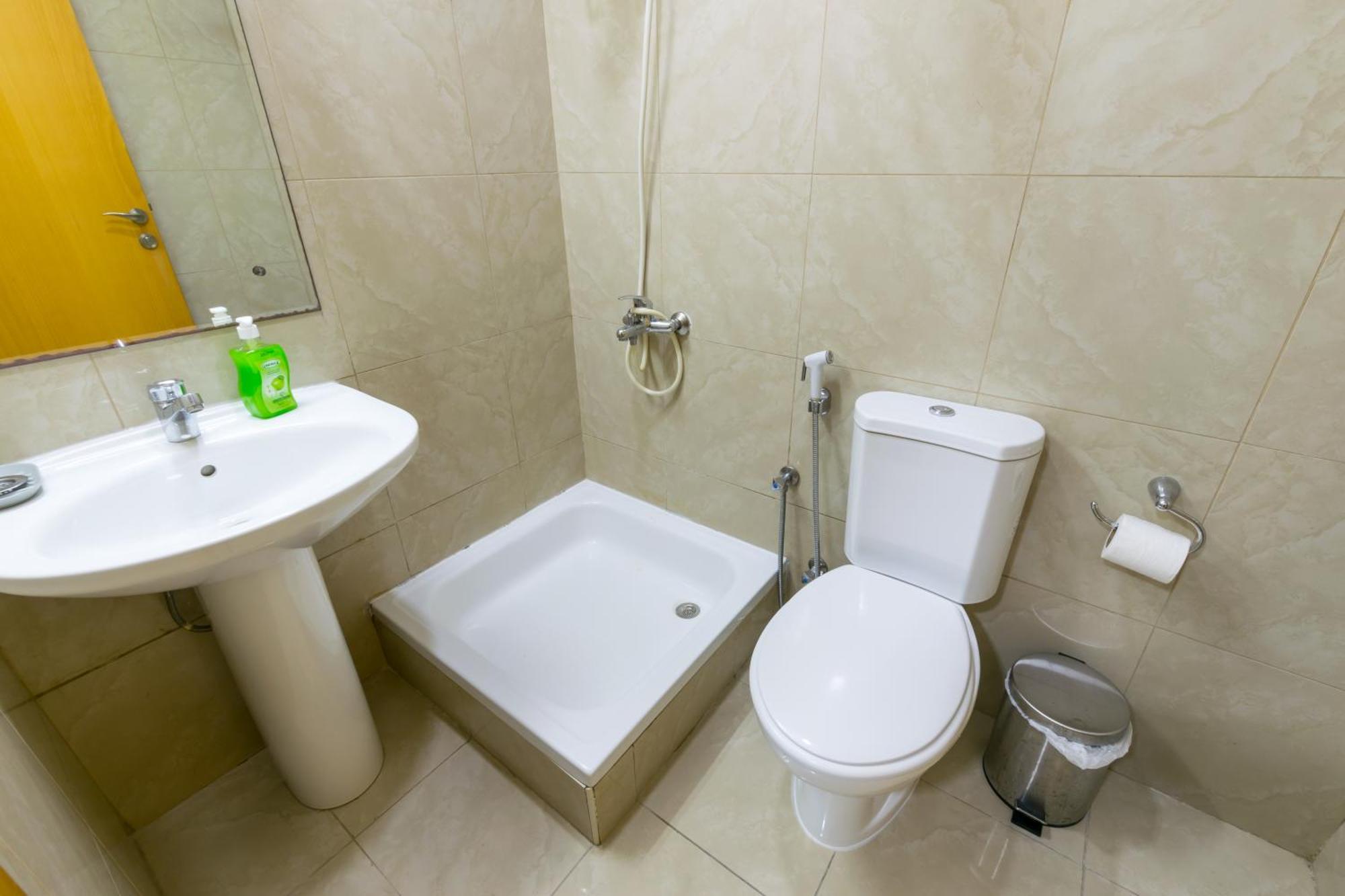 Budget Rooms With Private Bathroom For 'Girls' Only In Dubai, Marina エクステリア 写真